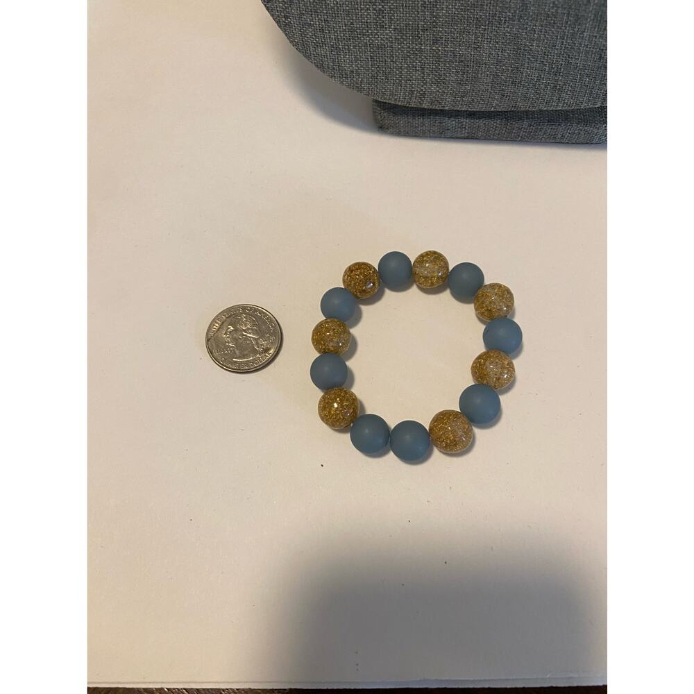 bead bracelet - Picture 3 of 3